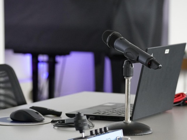 Article : VAE à Distance : Obtenez Votre Diplôme en Flexibilité